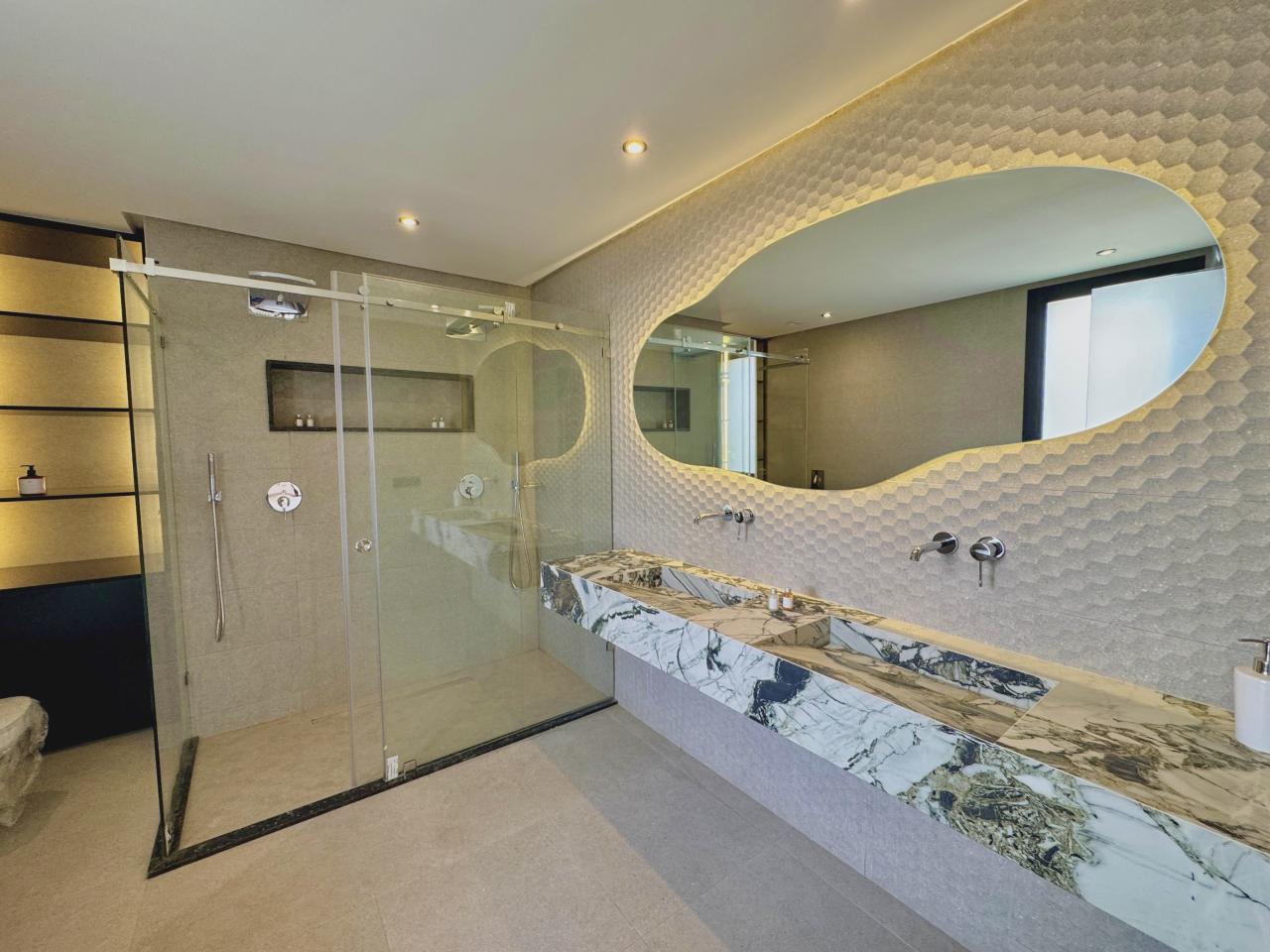 INCROYABLE VILLA INDÉPENDANTE DE 5 SUITES FRONT GOLF ARGAN