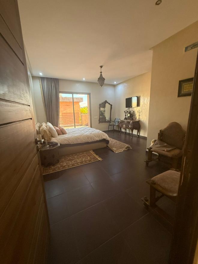 Villa 3 chambres à Vendre à Akenza