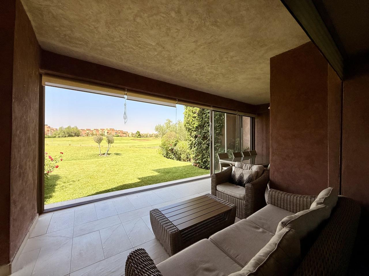 Appartement Rez De Jardin Front De Golf – Prestigia Ambre