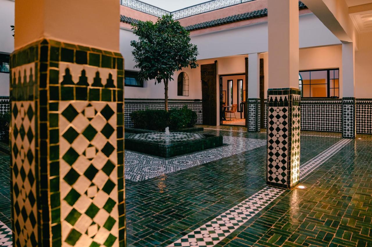 Villa Yemna – Villa de Luxe à Marrakech avec Piscine Chauffée, Terrain de Padel Privé et Vue sur les Montagnes de l’Atlas