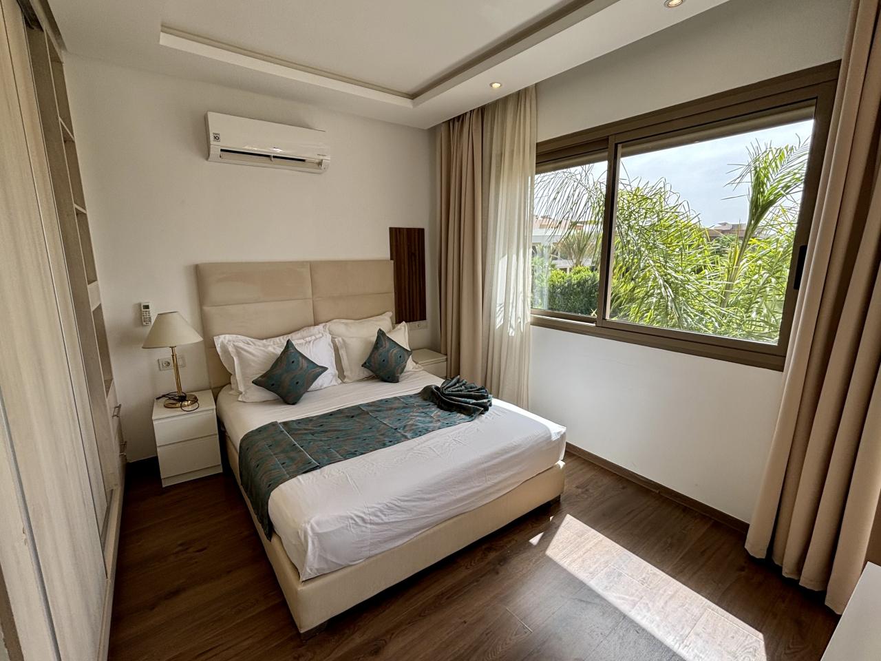 SUBLIME VILLA 5 CHAMBRES AVEC DÉPENDANCE SUR ARGAN GOLF