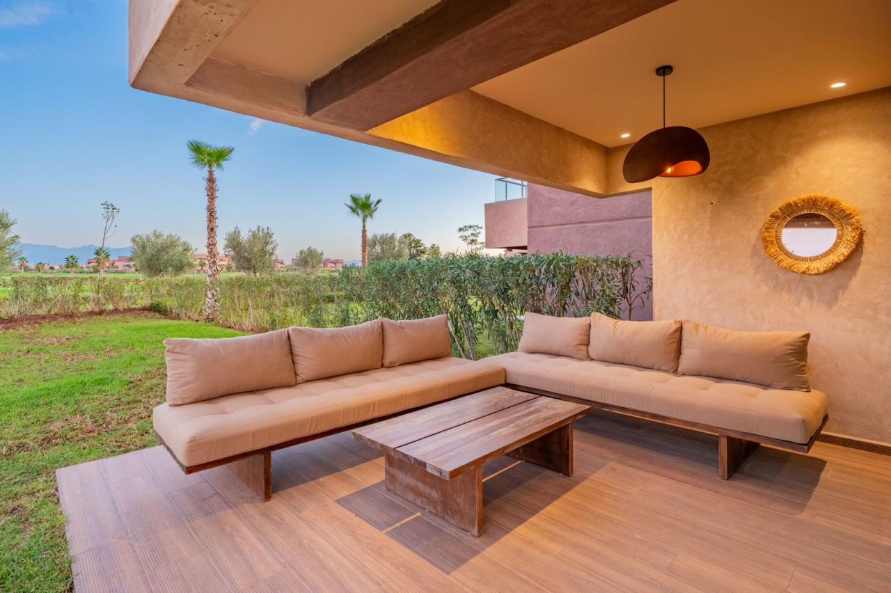 PRESTIGIA GARDEN LEVEL