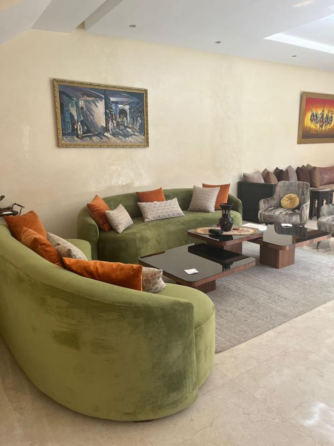 Villa 3 chambres à Vendre à Akenza