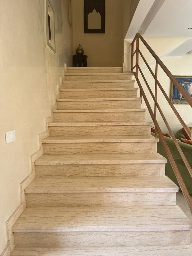 Villa 3 chambres à Vendre à Akenza