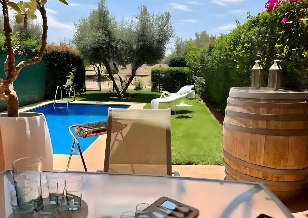 Pavillon 4 chambres avec piscine à louer sur la route de l’Ourika