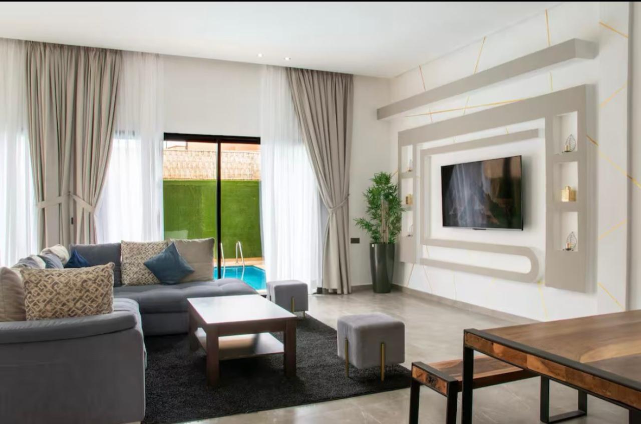 Jolie Villa à vendre sur la route de Fès