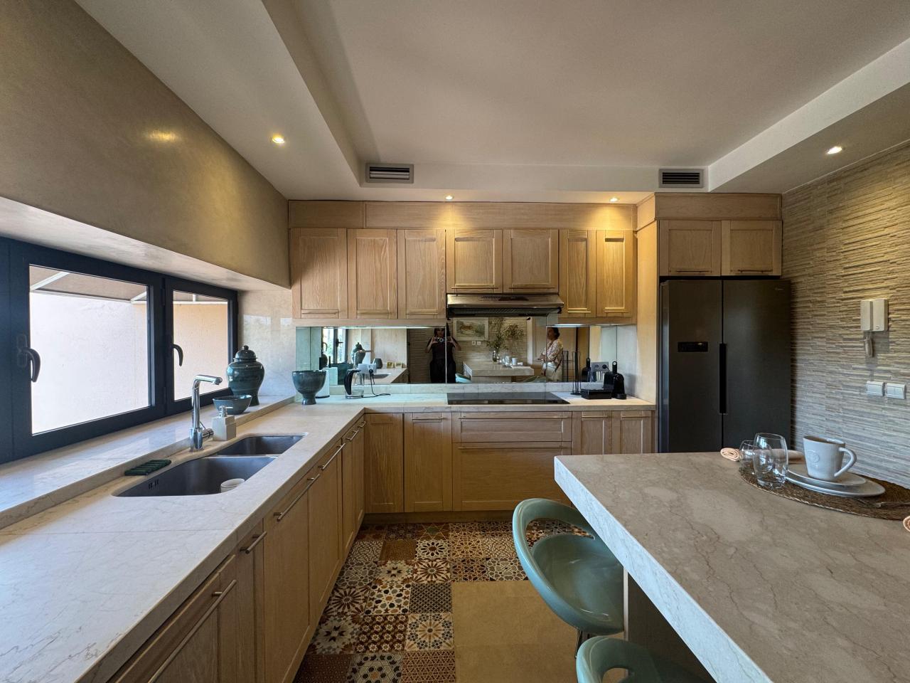 Luxueux Appartement à louer 3 chambres hivernage