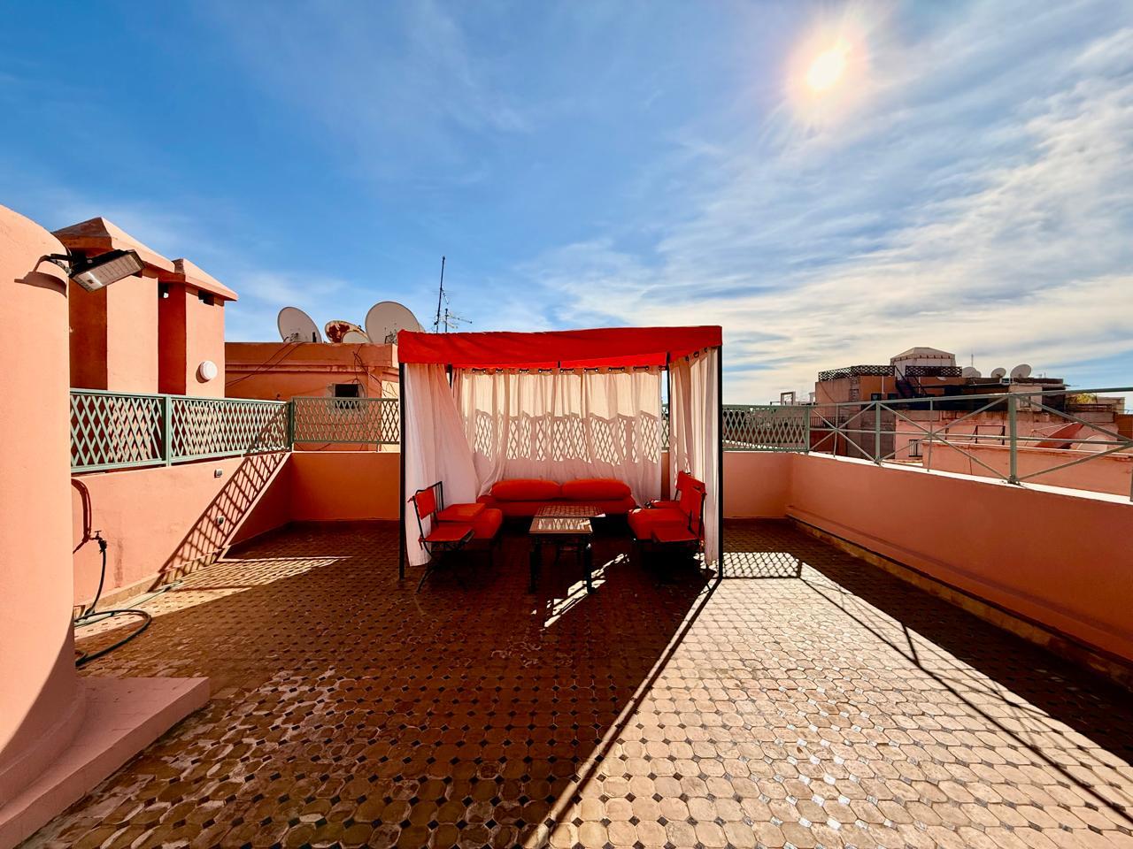 Appartement Guéliz centre dernier étage avec rooftop privé