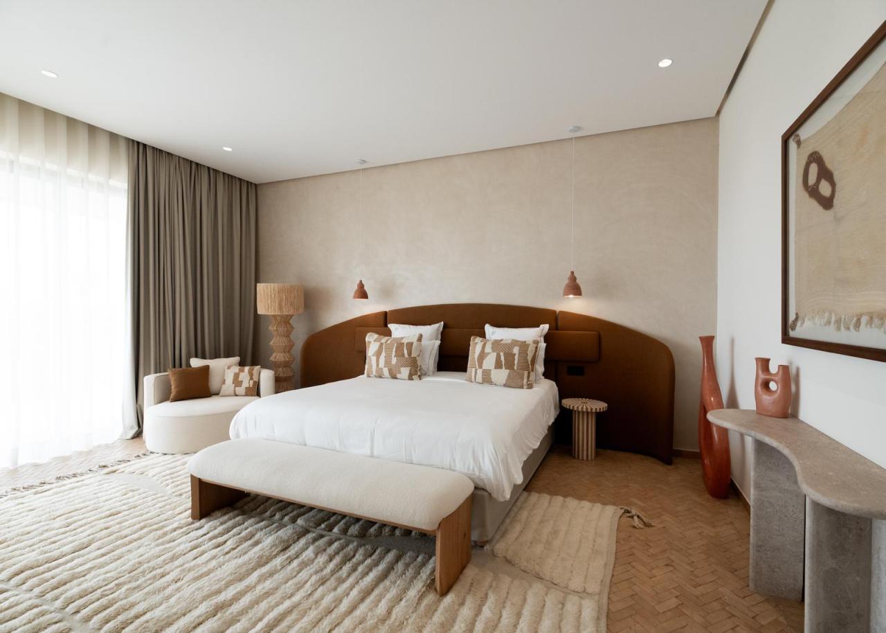 Villa 7 chambres à vendre route de fès