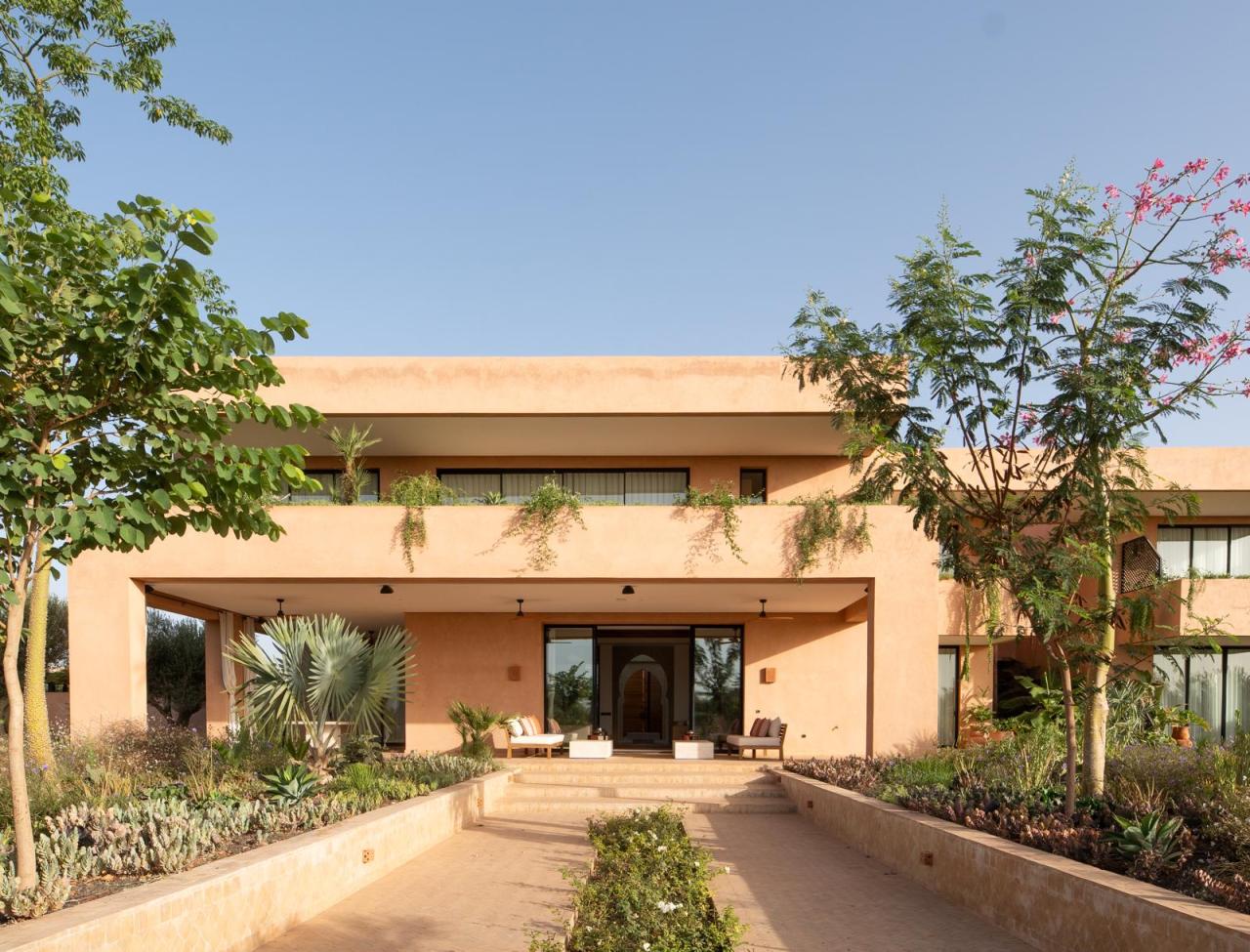 Villa 7 chambres à vendre route de fès