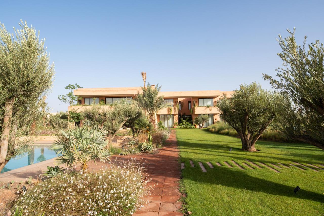 Villa 7 chambres à vendre route de fès