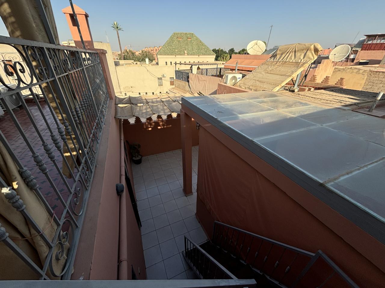 RIAD ATYPIQUE A VENDRE EN MÉDINA QUARTIER BAB DOUKALA