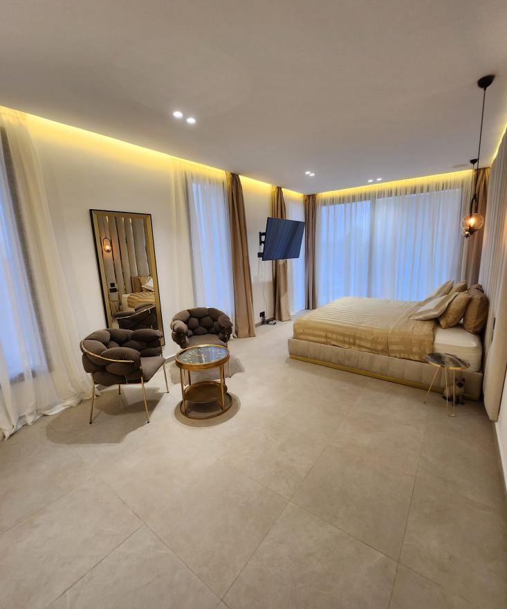 Villa Moderne Haut Standing à Louer – Piscine Chauffée Et Spa