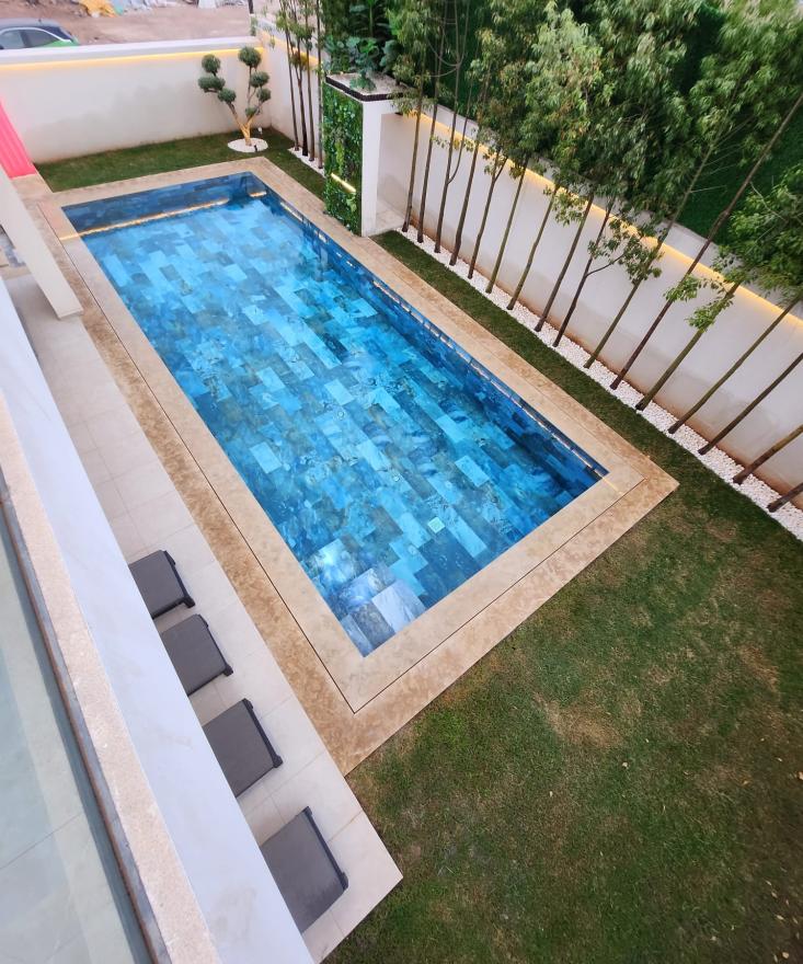 Villa Moderne Haut Standing à Louer – Piscine Chauffée Et Spa