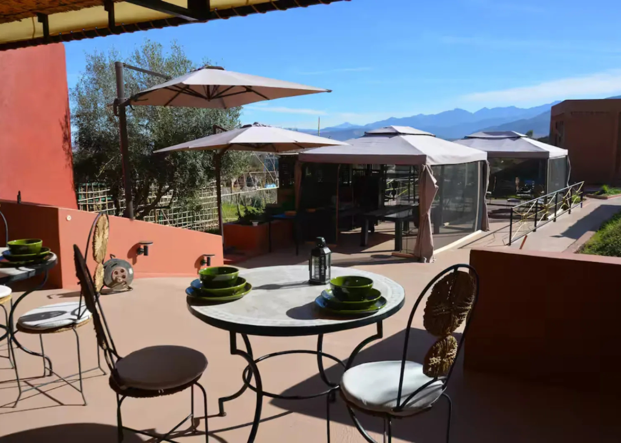 Domaine Écotouristique d’Exception à Vendre – Proche d'Agafay