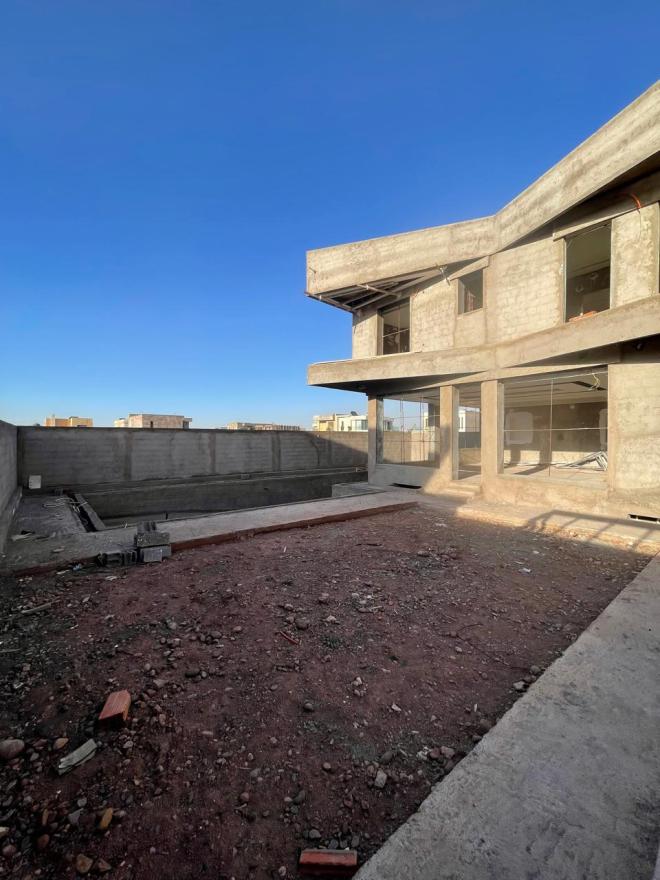 Villa semi finie à vendre Akenza