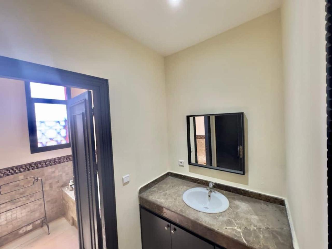 Villa Familiale avec Piscine à Louer – Atlas Golf Resort