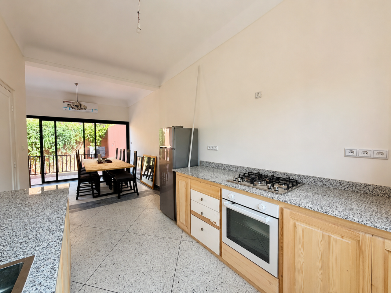 Grande Villa Familiale de 5 Chambres à Louer – Majorelle