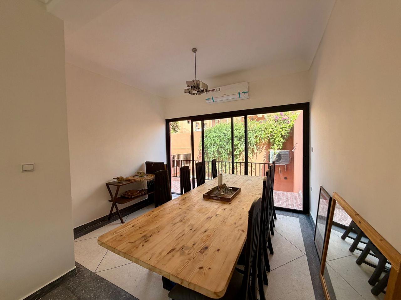 Grande Villa Familiale de 5 Chambres à Louer – Majorelle