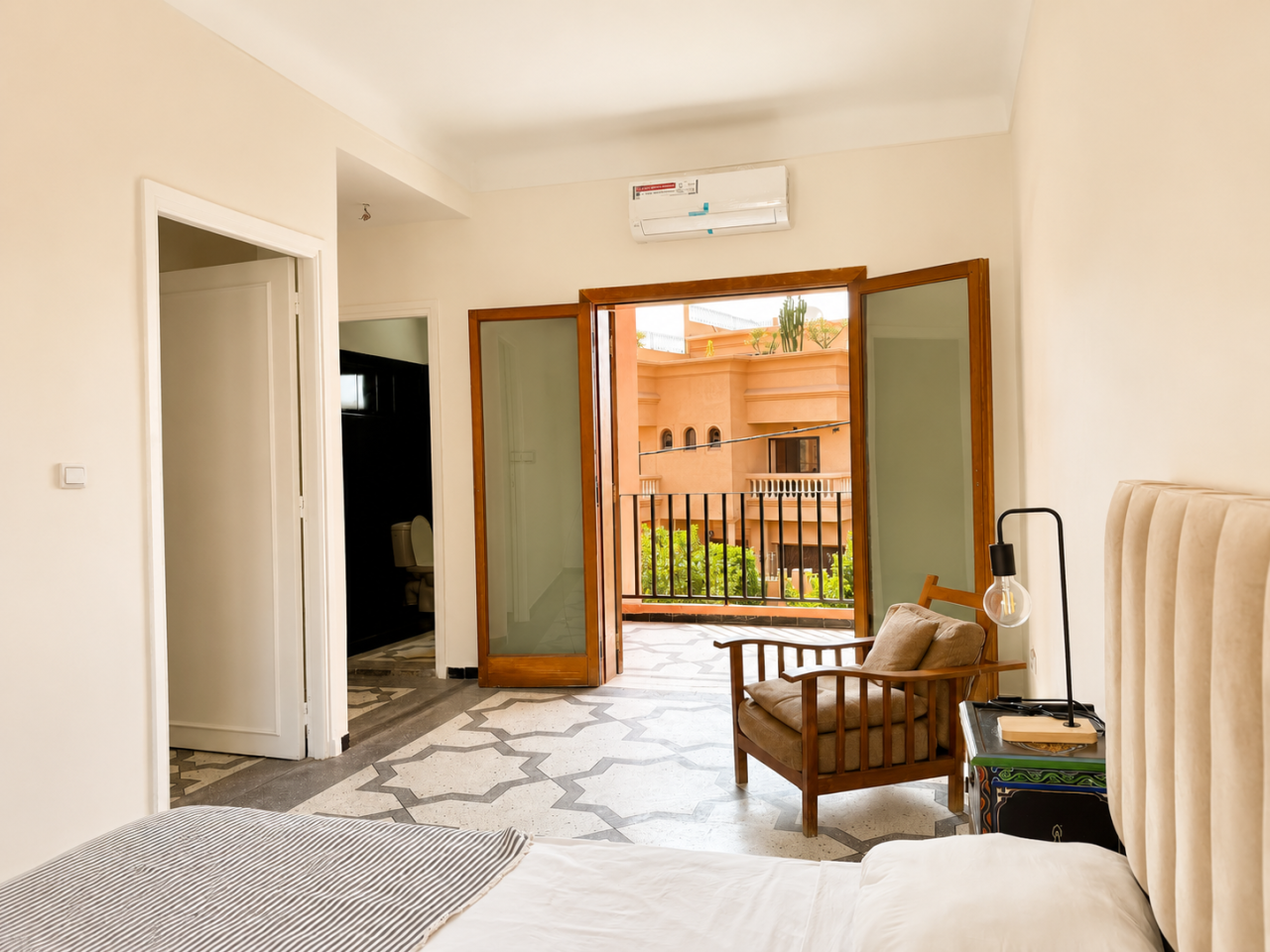Grande Villa Familiale de 5 Chambres à Louer – Majorelle