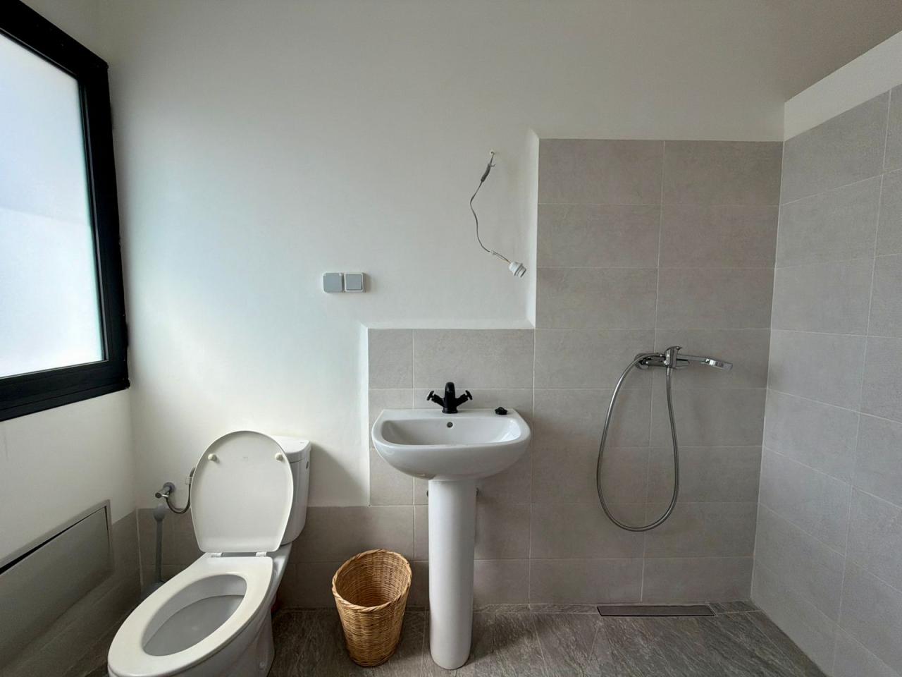 Grande Villa Familiale de 5 Chambres à Louer – Majorelle