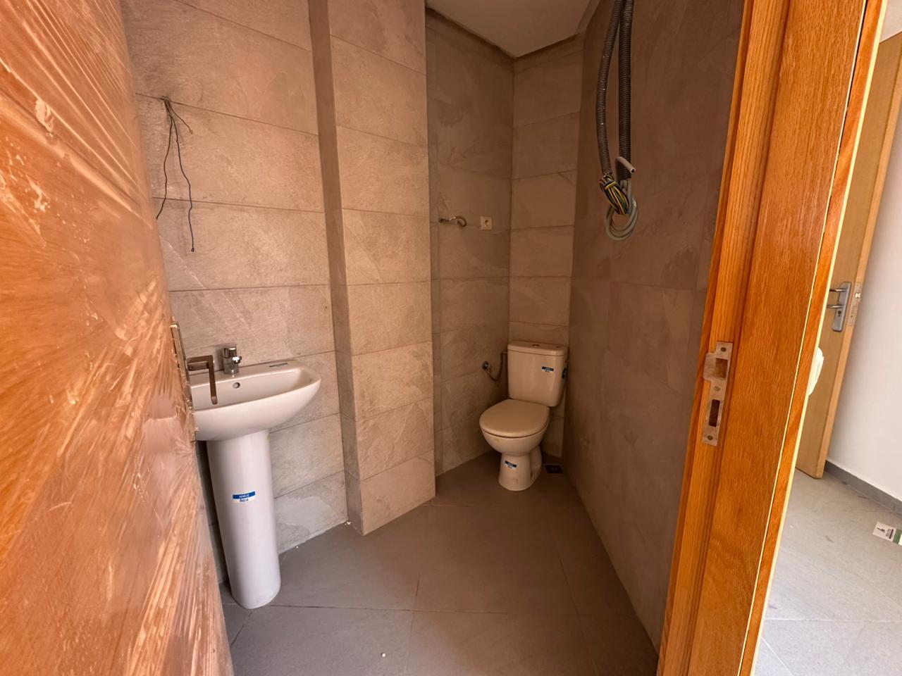 Office Space For Sale – Ideal For Multiple Business Activities In Guéliz