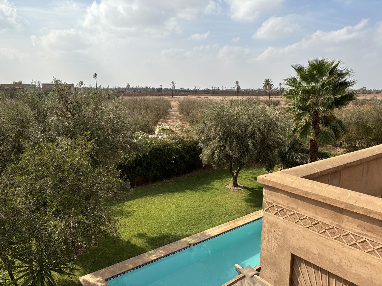 SUBLIME VILLA 3 CHAMBRES À VENDRE ROUTE DE FÈS