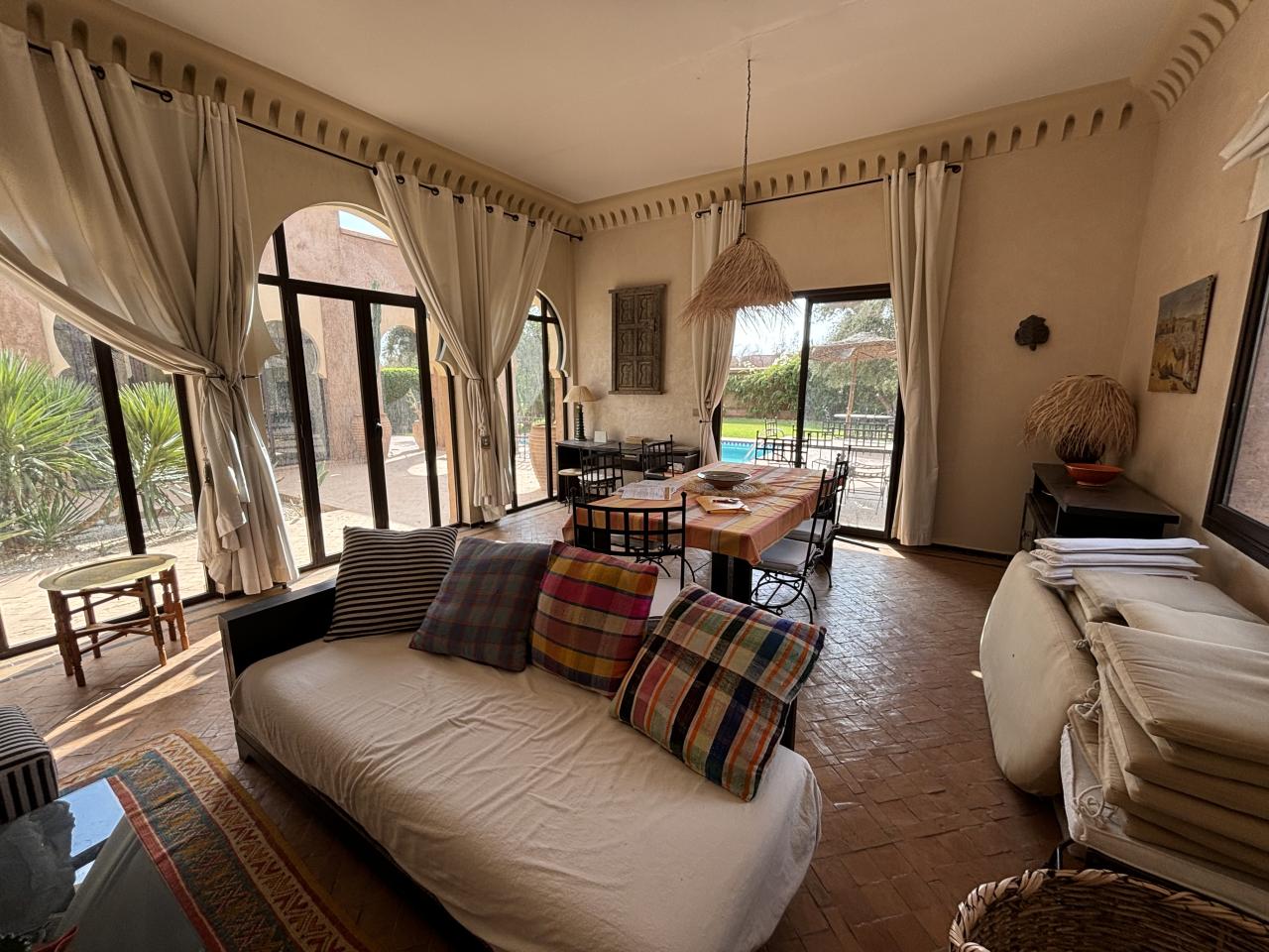 SUBLIME VILLA 3 CHAMBRES À VENDRE ROUTE DE FÈS