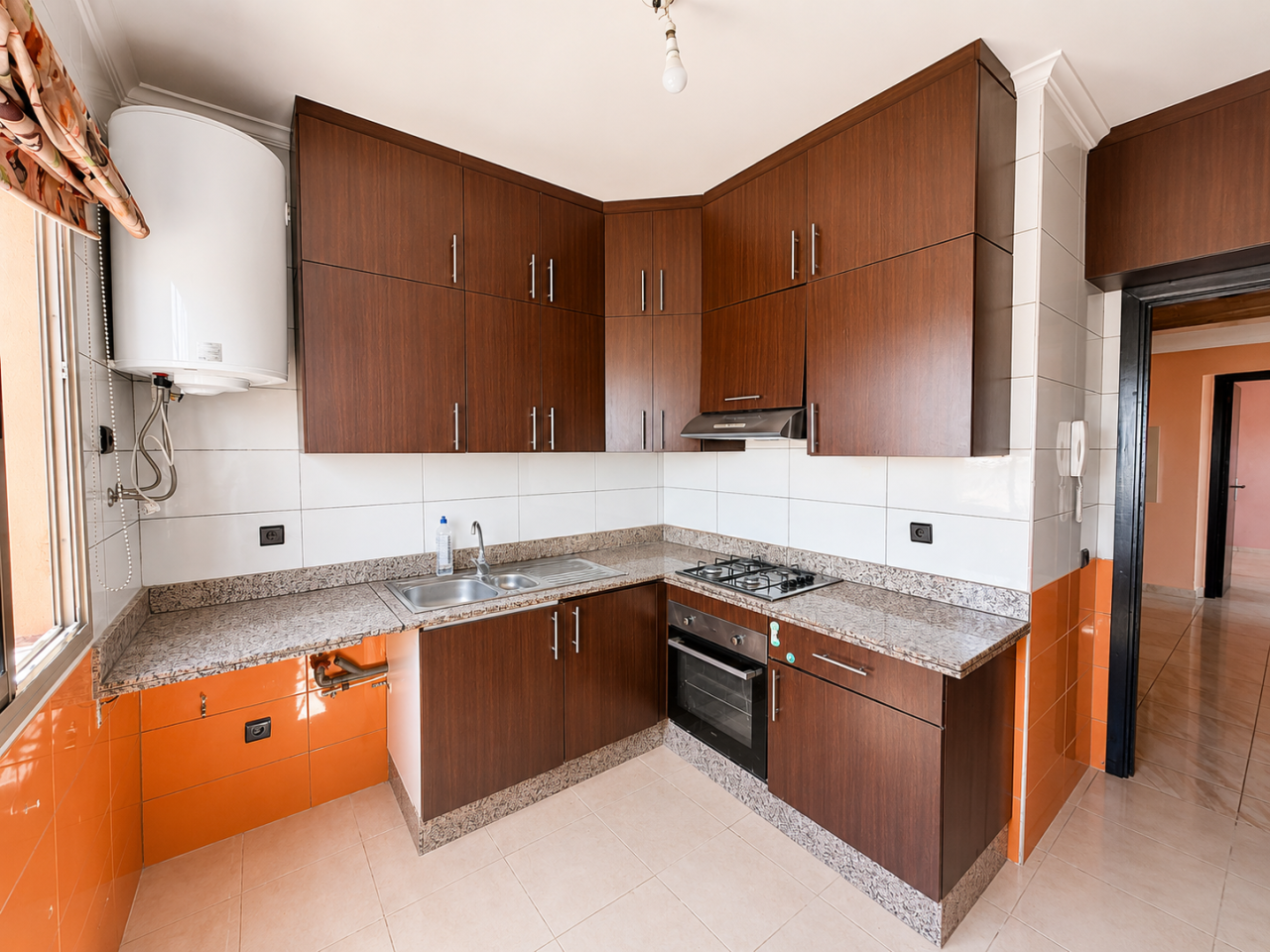 Grand Appartement Familial 3 Chambres à Vendre – Route d'Agadir