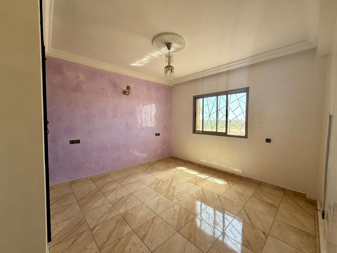 Grand Appartement Familial 3 Chambres à Vendre – Route d'Agadir