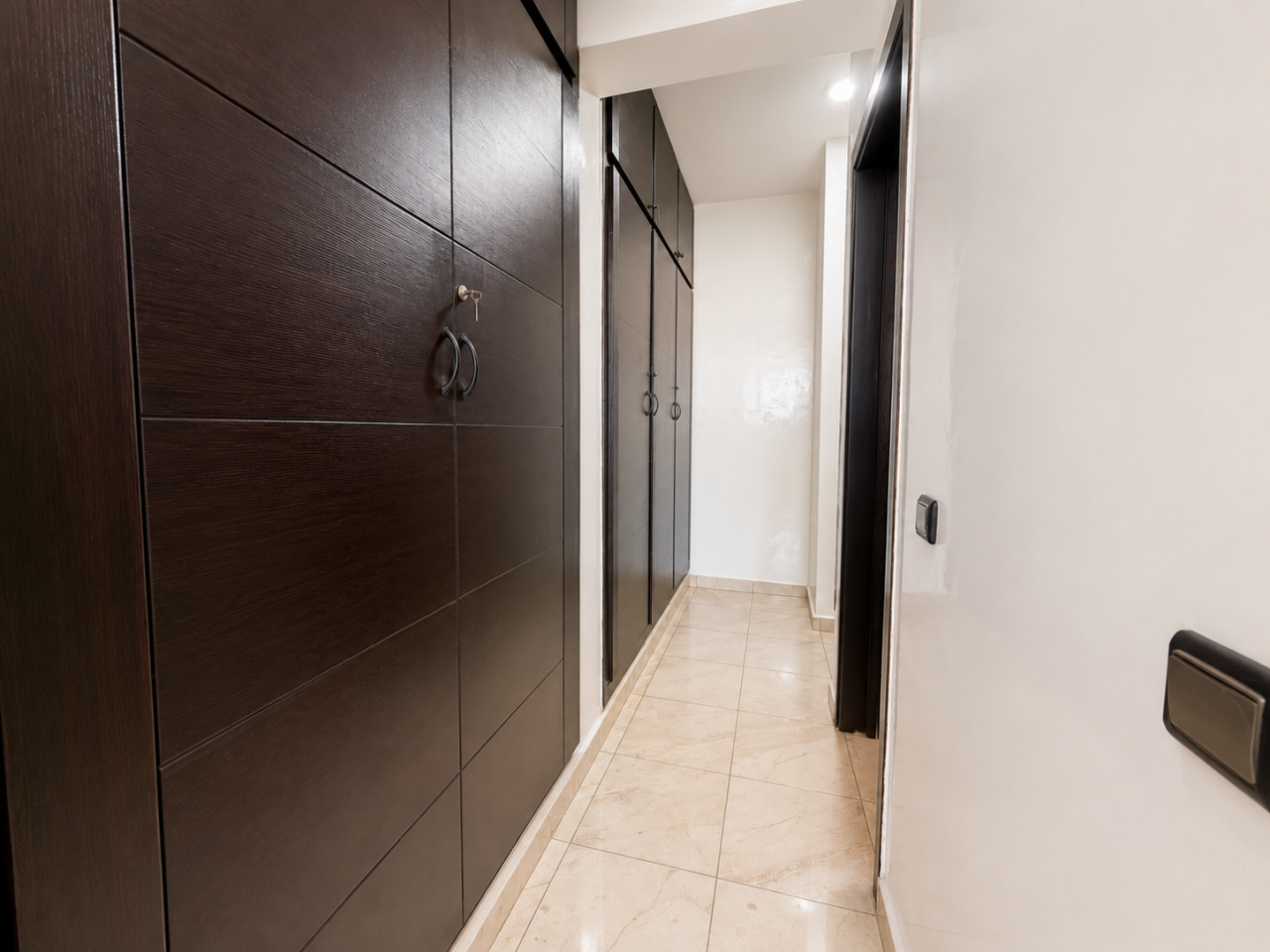 Grand Appartement Familial 3 Chambres à Vendre – Route d'Agadir