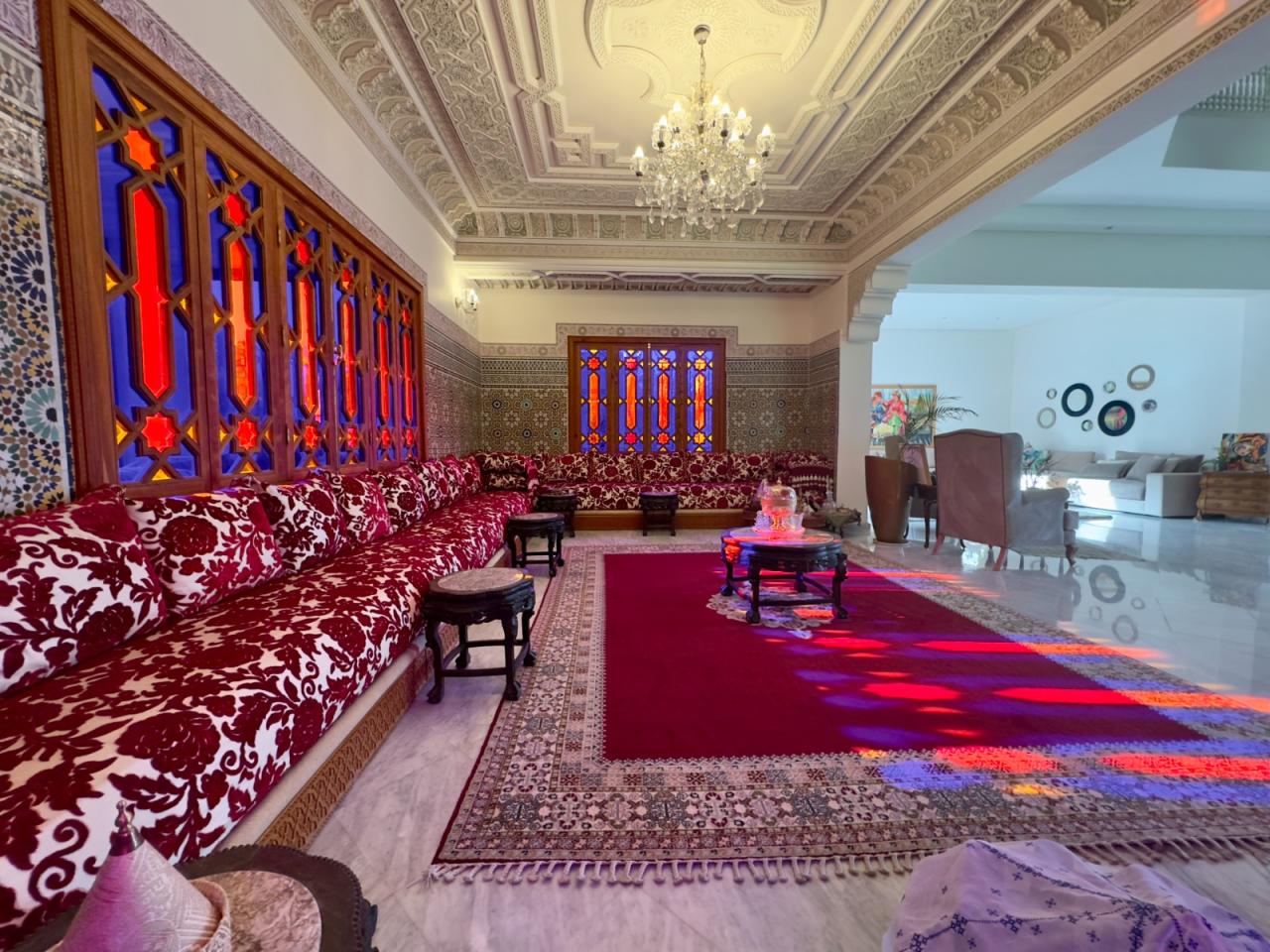 Villa de luxe contemporaine et traditionnelle – Palmeraie Marrakech