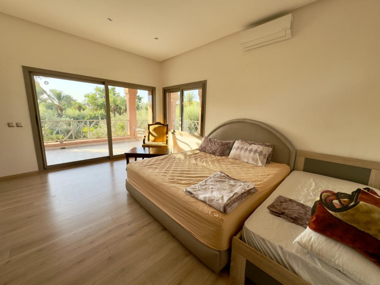 Villa de luxe contemporaine et traditionnelle – Palmeraie Marrakech