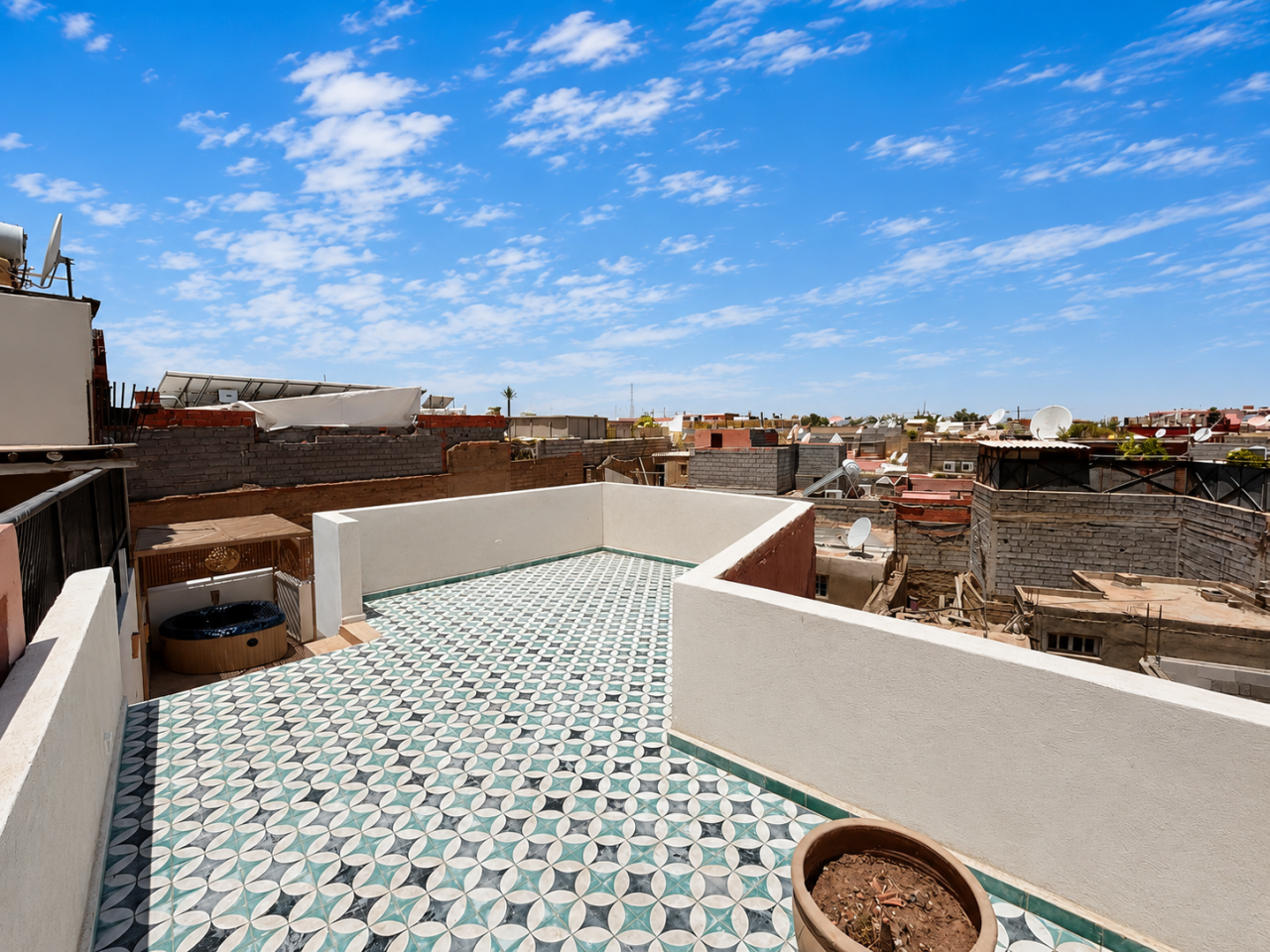 Joli Riad TITRÉ de 3 chambres avec Jacuzzi à vendre à Bab Doukkala
