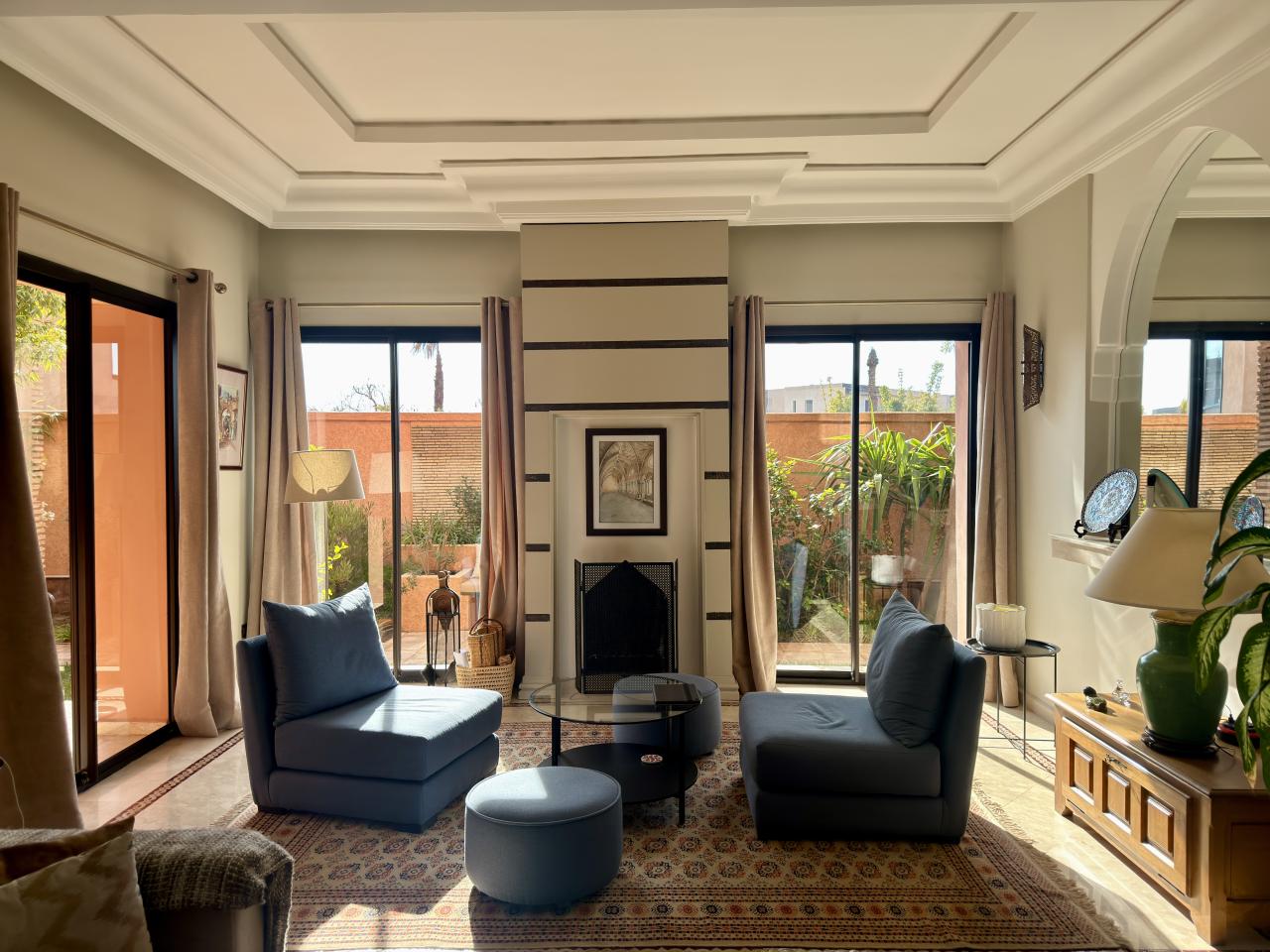 Villa 4 façades à vendre Route de Ouarzazate