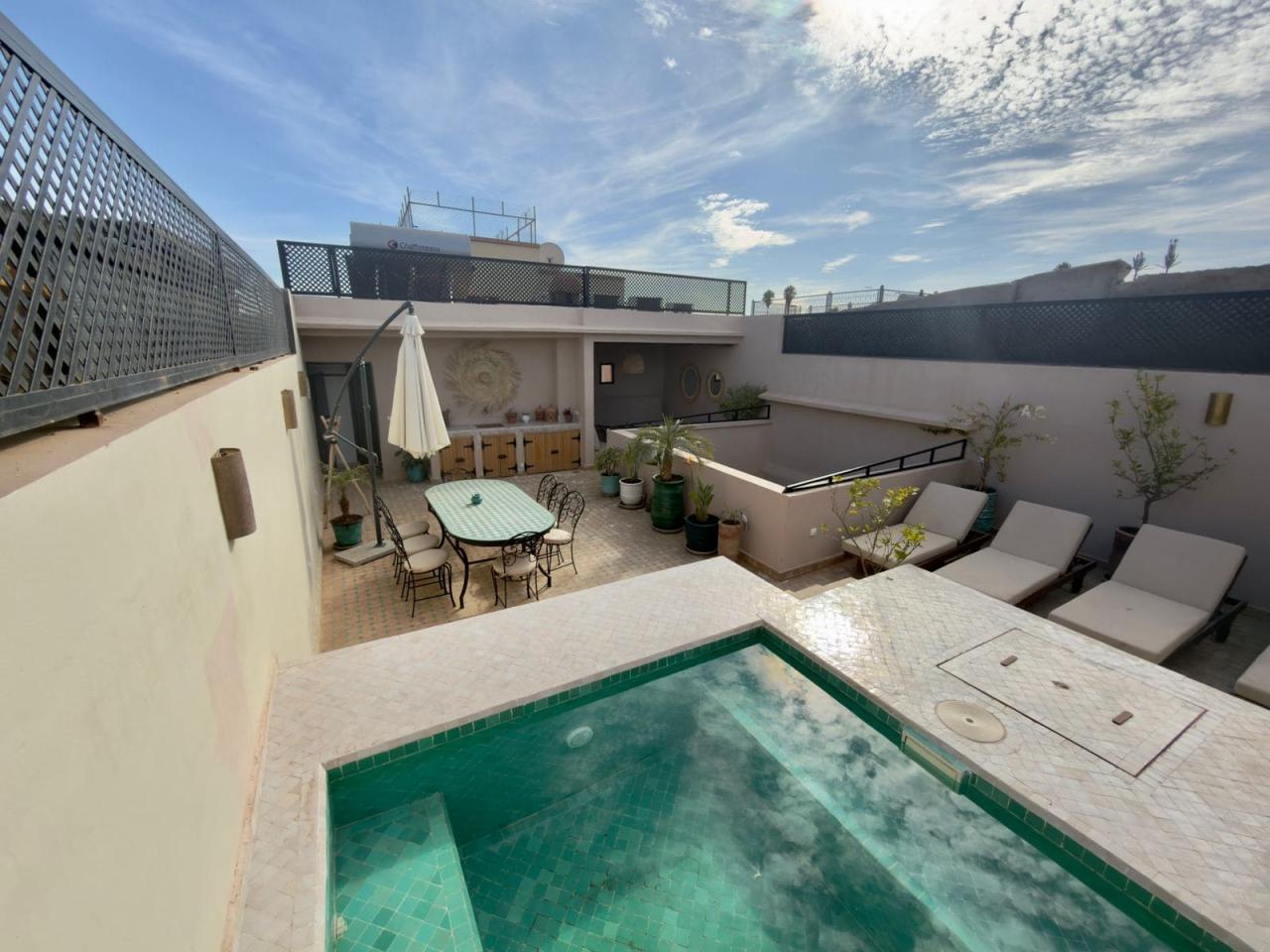 Riad Tout Neuf de 4 Chambres à vendre en Medina