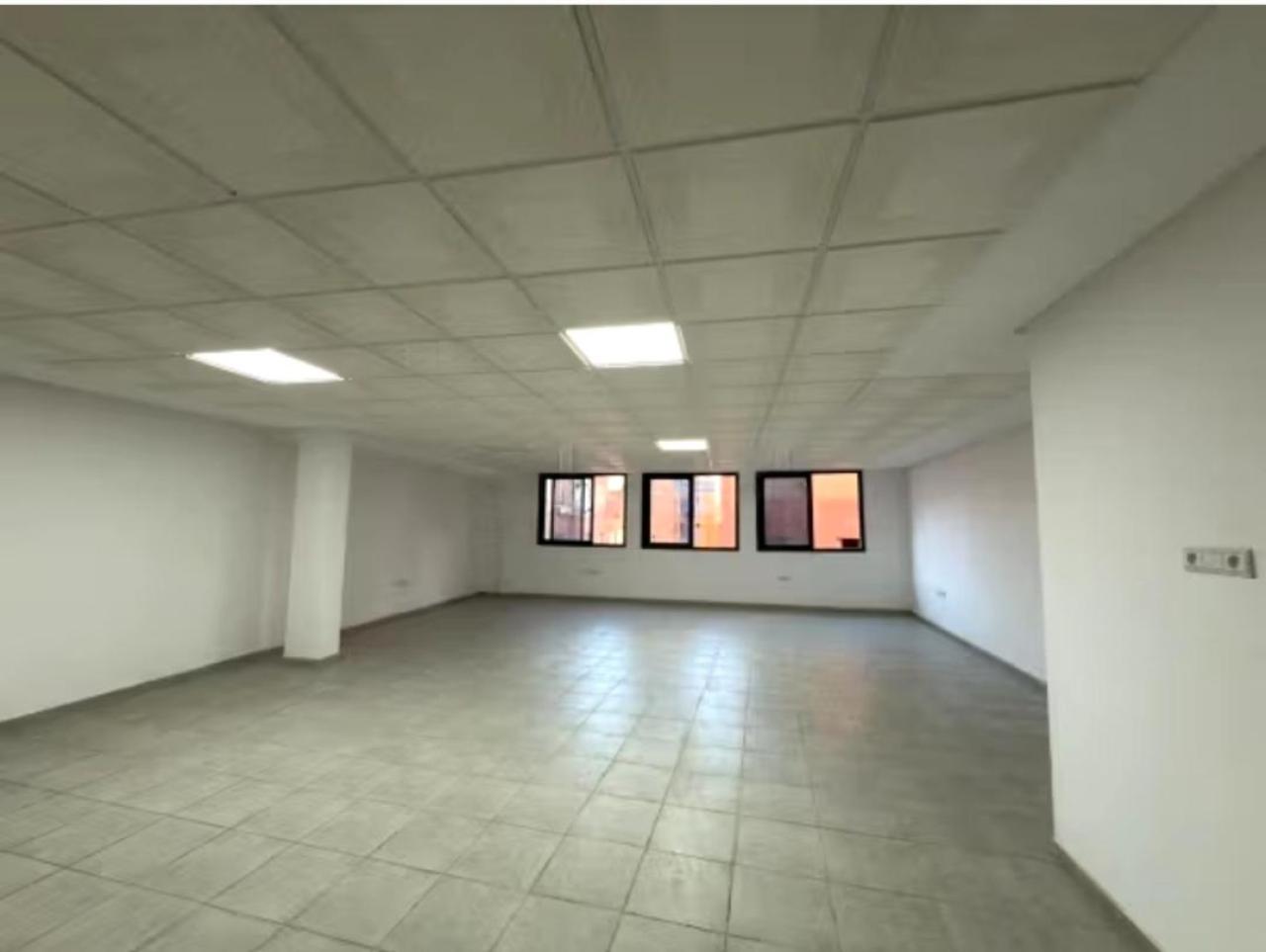 Bureau professionnel à louer à Guéliz