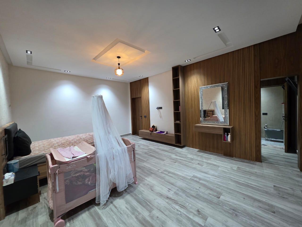 Villa Neuve Meublée à Vendre – Route d’Amezmiz