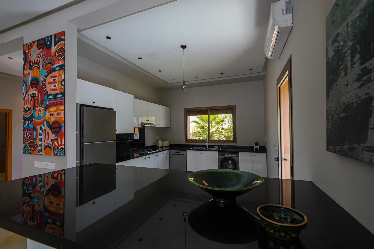 Villa Chaleureuse Avec Piscine Privée Un Havre De Paix