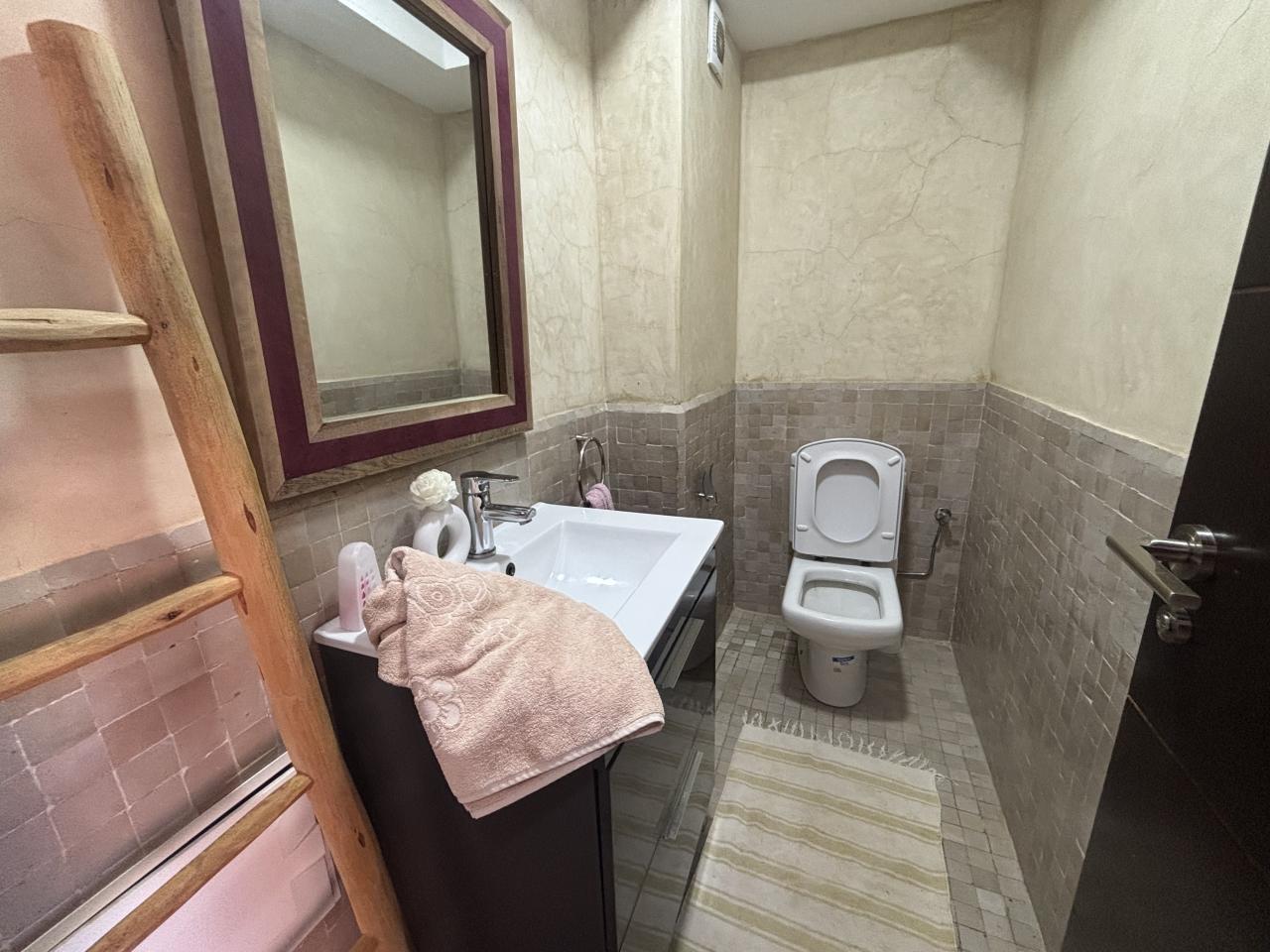 Pavillon 4 chambres avec piscine à louer sur la route de l’Ourika