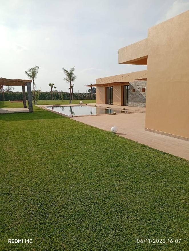 New Villa for Sale in Marrakech – Route d’Ourika, Canal Zaraba