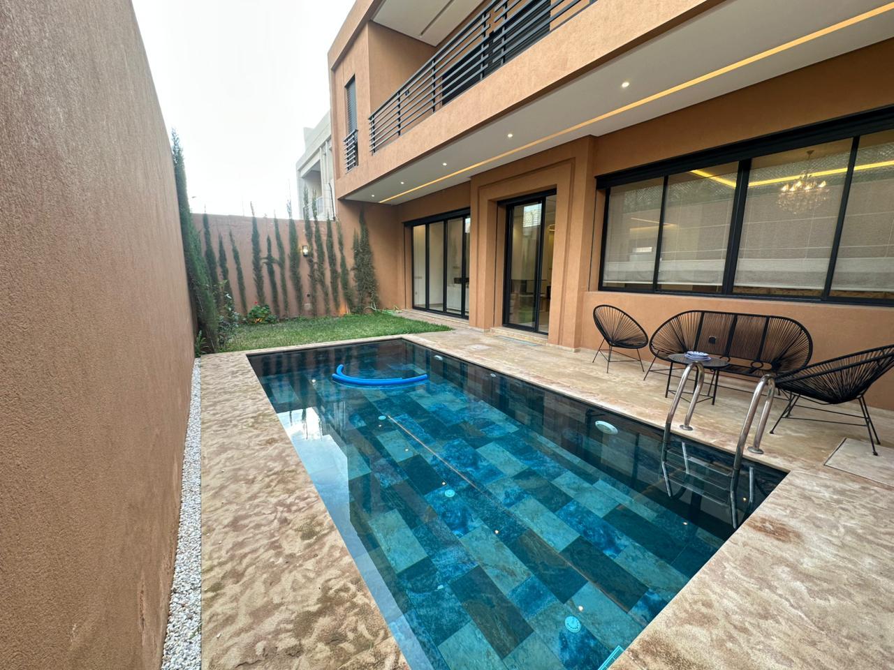 Villa d’exception à vendre – 5 chambres - Agdal