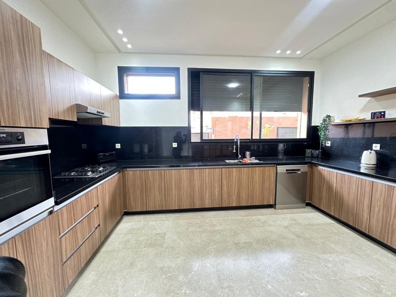 Villa d’exception à vendre – 5 chambres - Agdal