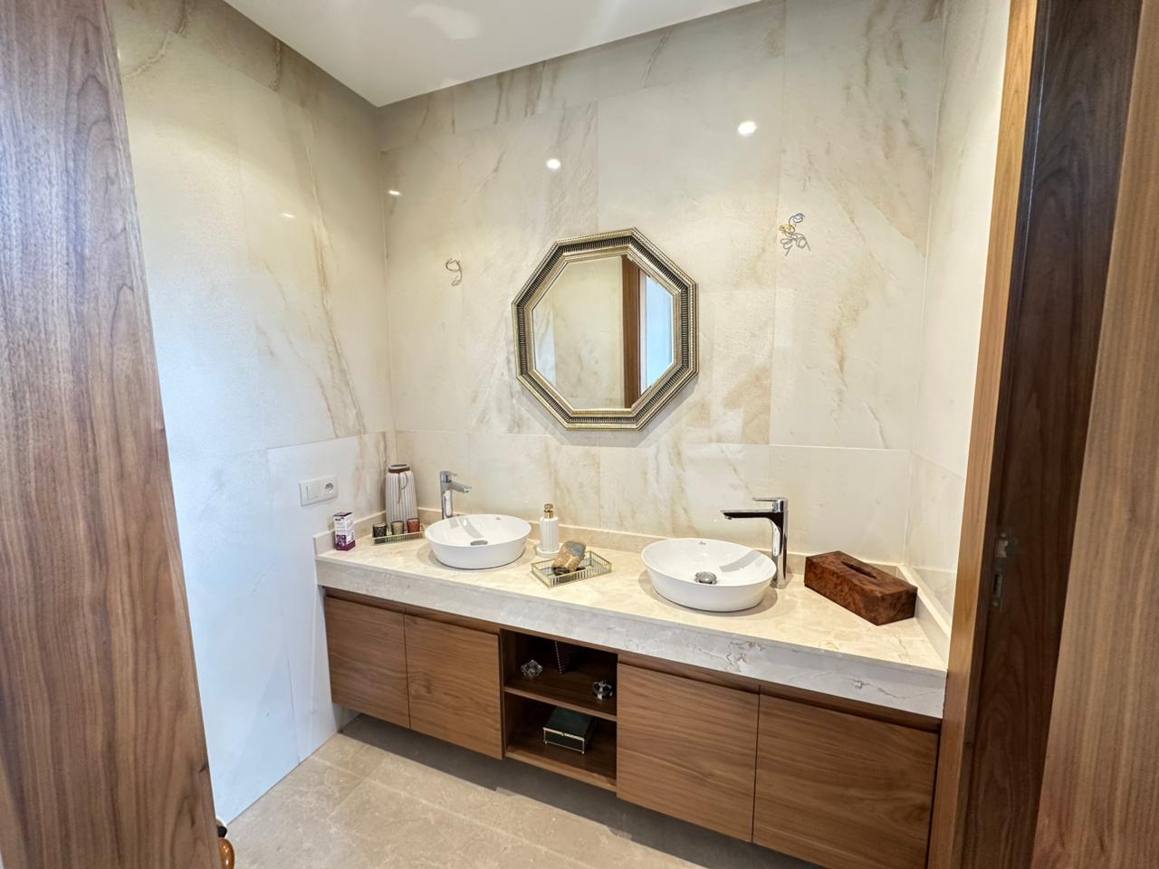 Villa d’exception à vendre – 5 chambres - Agdal