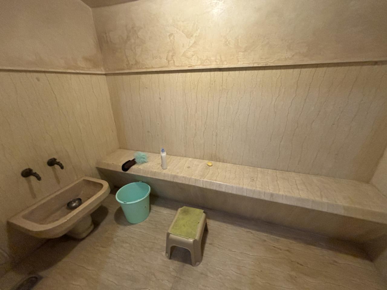 Spacieuse villa 8 chambres à louer à Targa