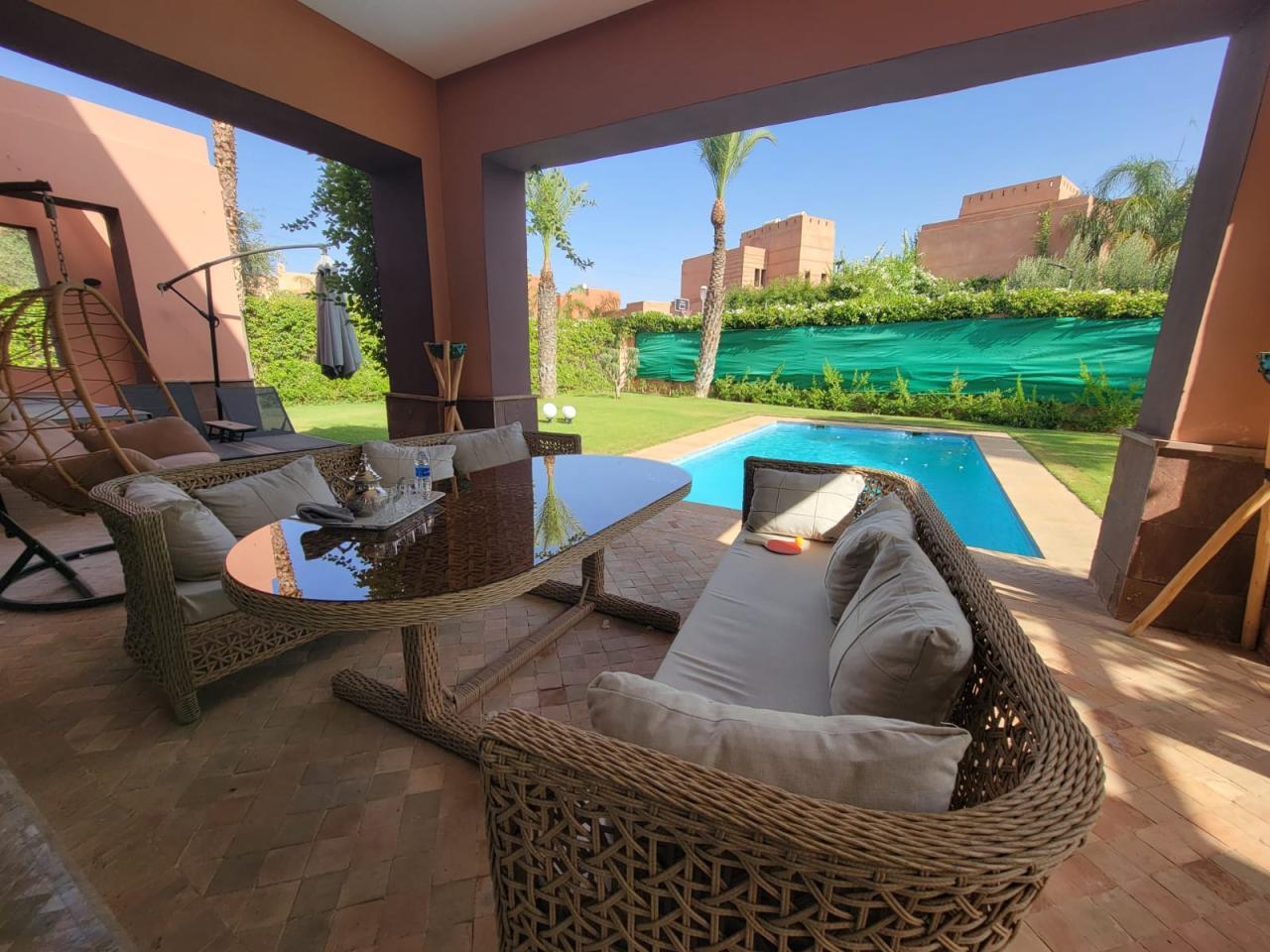 Villa de luxe en location route de Fès