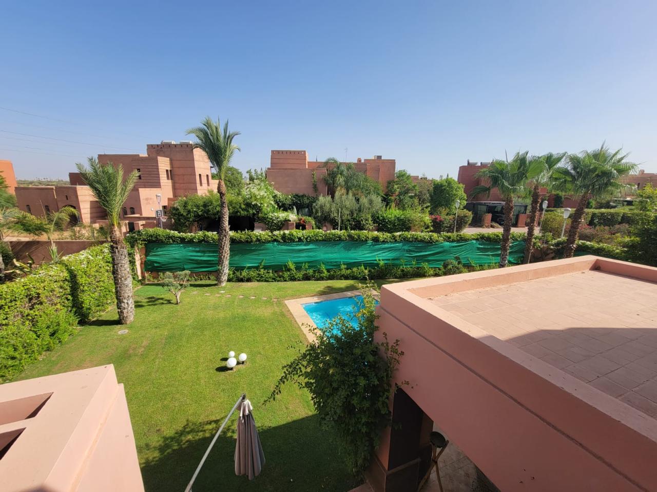 Villa de luxe en location route de Fès