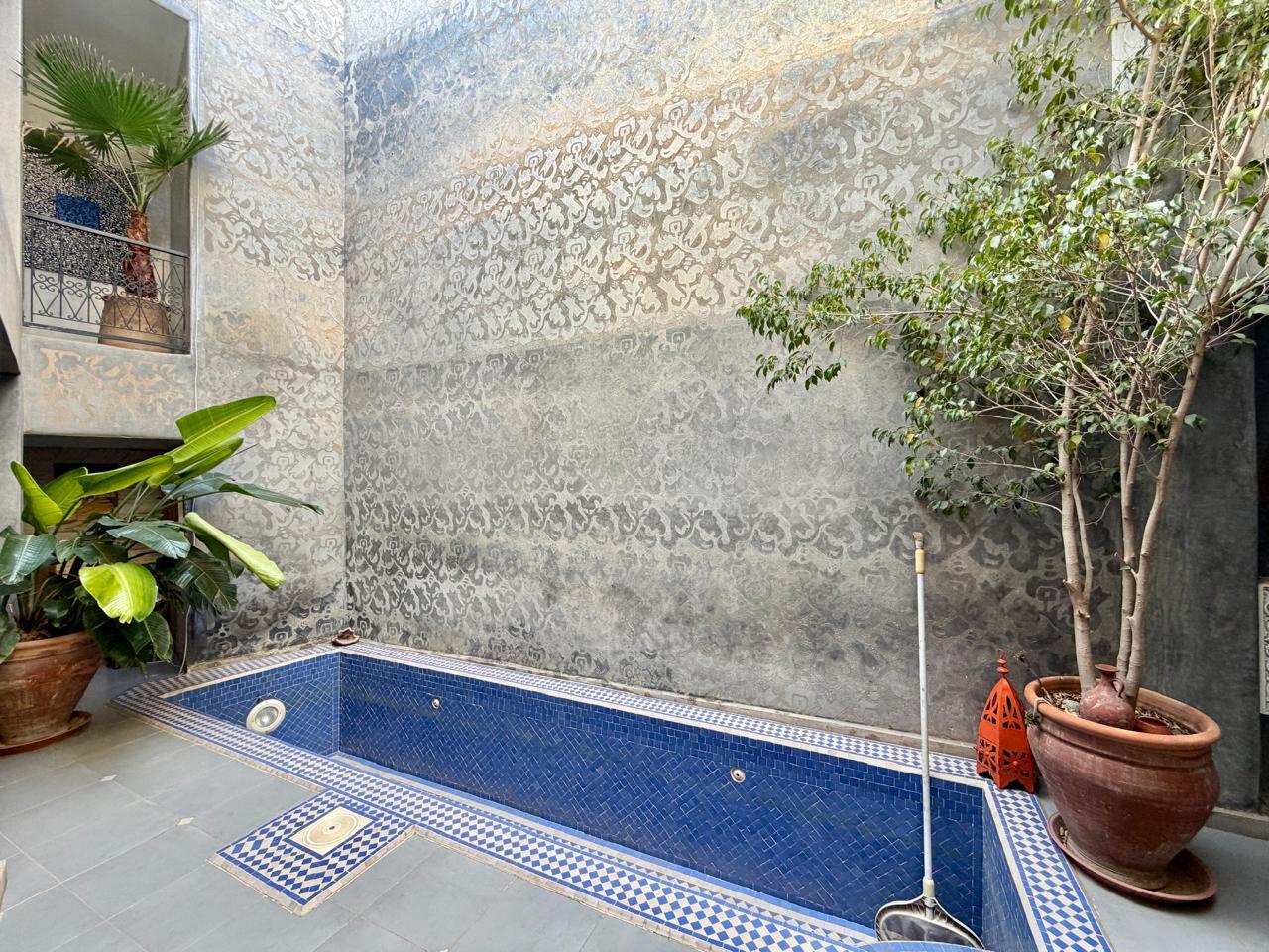 Riad 4 Chambres à Vendre à Bab Doukkala