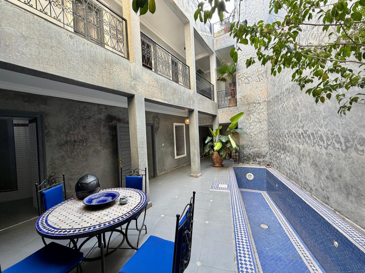 Riad 4 Chambres à Vendre à Bab Doukkala