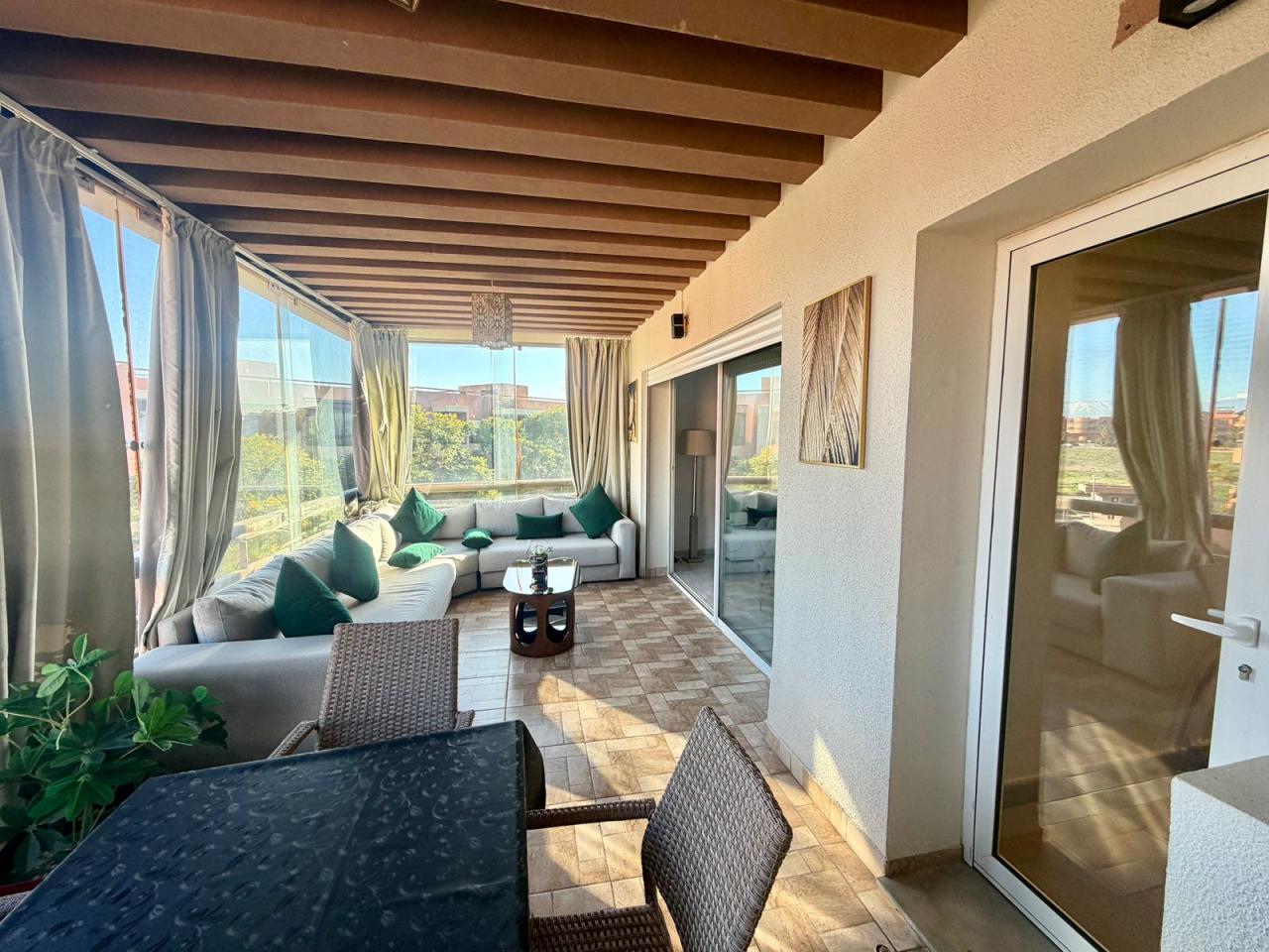 Appartement Spacieux à Louer 2 Chambres Av Mohammed 6